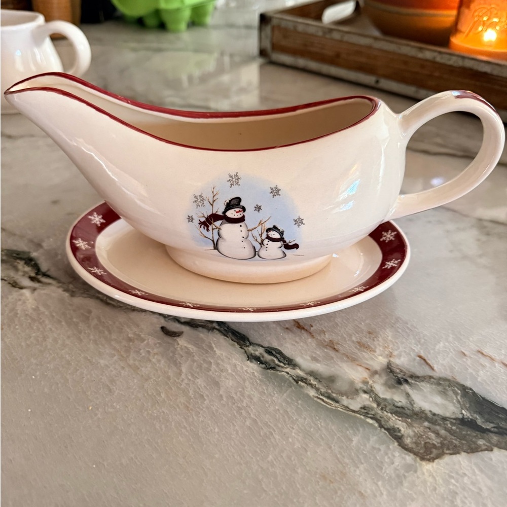 ROYAL SEASONS GRAVY BOAT